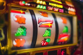 Màn hình Sảnh game xsmtt7 hiển thị danh mục trò chơi đa dạng trên điện thoại